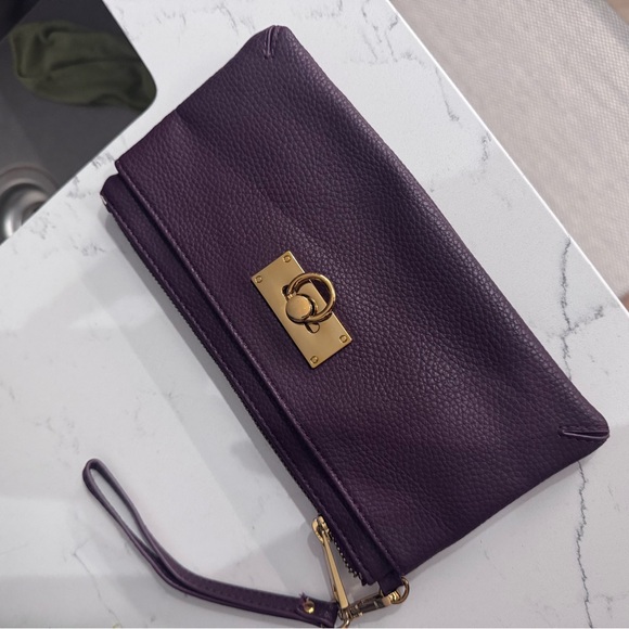 Love & Lore Handbags - Chic Purple Wristlet Clutch